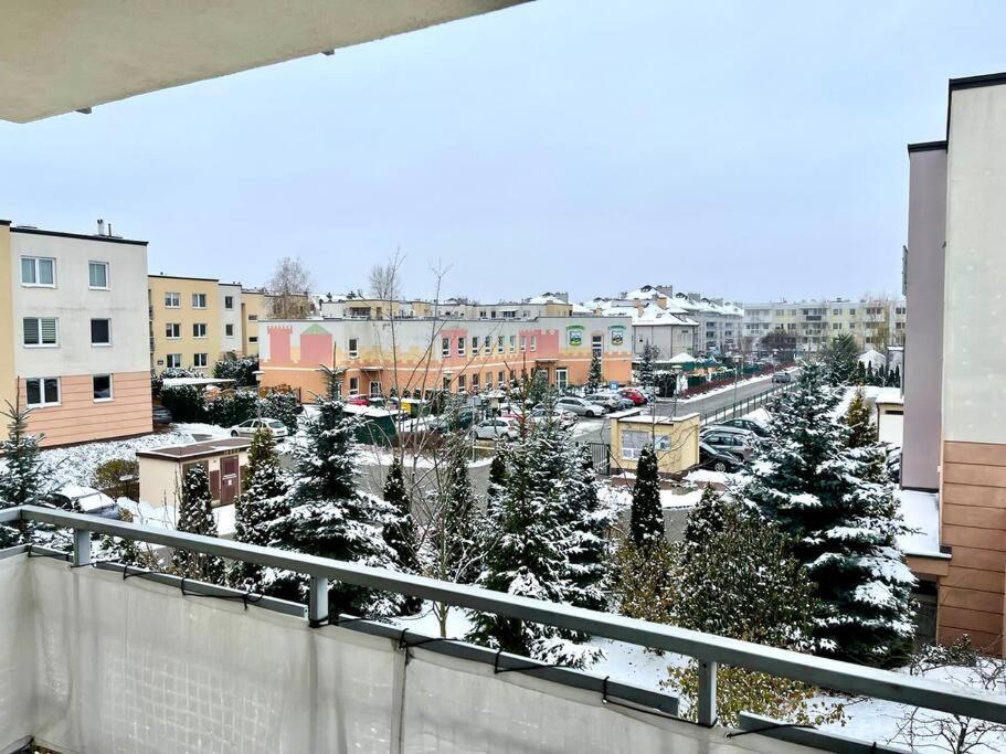 Green Bialoleka Fine Apartament Varsavia Esterno foto